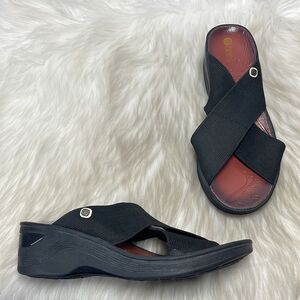 Bzees‎ Desire Black Washable Stretch Wedge Sandals Sz 8